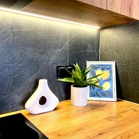 Sky Line Boarding 6 Persons 24 7 Check In Appartement