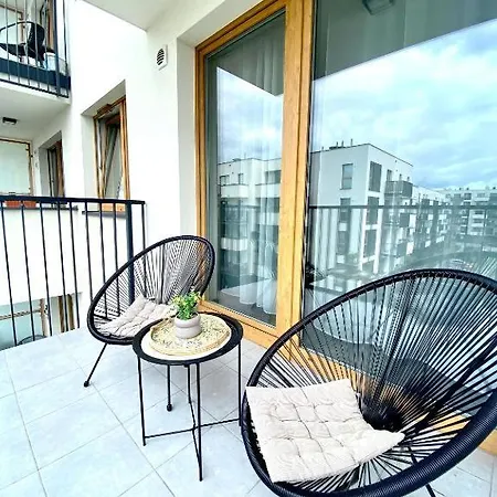 Apartment Sky Line Boarding 6 Persons 24 7 Check In