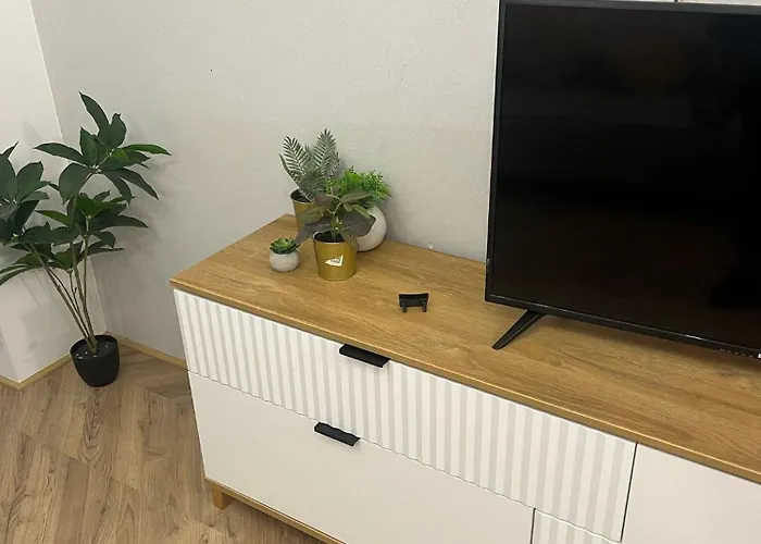 Sky Line Boarding 6 Persons 24 7 Check In * Varsavia