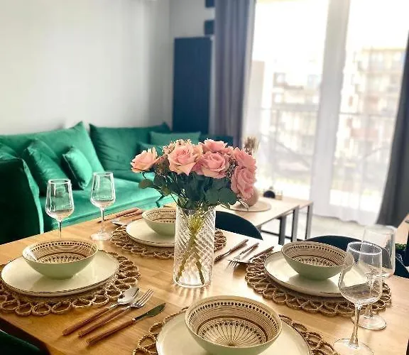 Appartement Sky Line Boarding 6 Persons 24 7 Check In Warschau