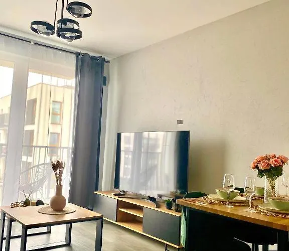 Appartamento Sky Line Boarding 6 Persons 24 7 Check In Varsavia