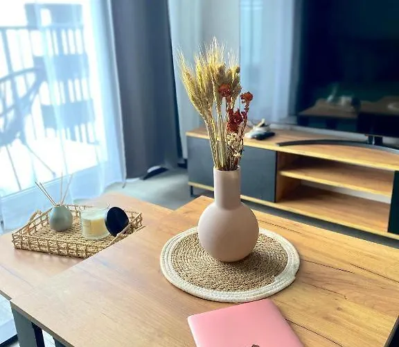 Sky Line Boarding 6 Persons 24 7 Check In Appartamento