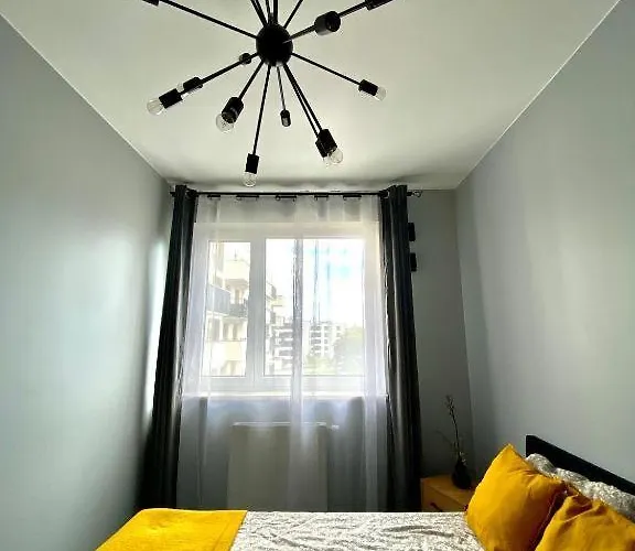 Appartement Sky Line Boarding 6 Persons 24 7 Check In Warschau