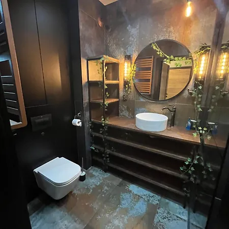 Sky Line Boarding 6 Persons 24 7 Check In 公寓 *